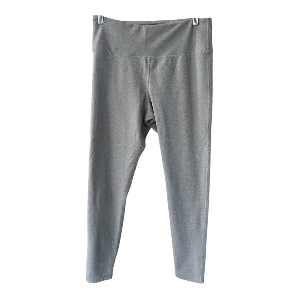 Danskin High Rise Women’s Gray Leggings Size M NWOT